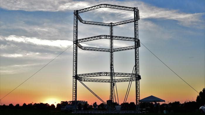 BigDelta, la stampante 3D più grande del mondo. Foto @LaStampa.it