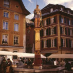 Fontana con la statua della Giustizia, Bienne, Svizzera (foto dell'autrice)