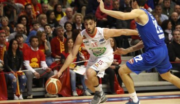 15 Matteo Tambone