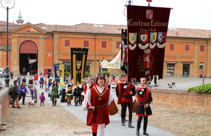 Ingresso Nella Rocca Estense