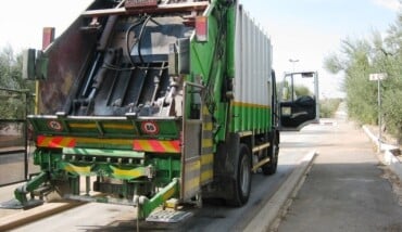 Rifiuti: assegnati due appalti su tre