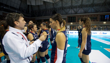 VOLLEY PALLAVOLO. OLIMPIA CMC RAVENNA TEODORA RAVENNA 1 3.