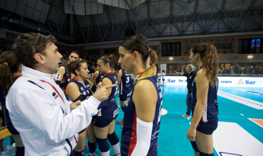 VOLLEY PALLAVOLO. OLIMPIA CMC RAVENNA TEODORA RAVENNA 1 3.