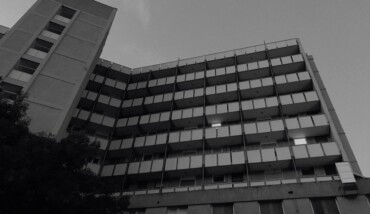 La storia a ritroso