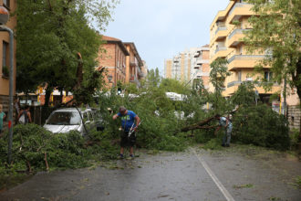 RAVENNA 28/06/17. NUBIFRAGIO, DANNI CAUSATI DA VENTO E PIOGGIA