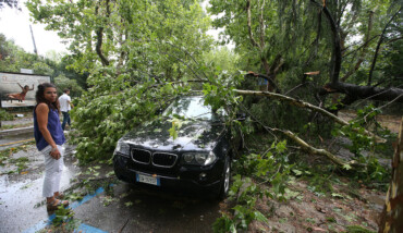 RAVENNA 28/06/17. NUBIFRAGIO, DANNI CAUSATI DA VENTO E PIOGGIA