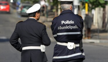Vigili Urbani 10