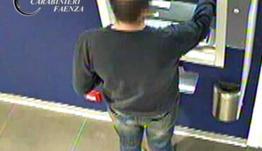 Carabinieri Faenza Dipendente Infedele