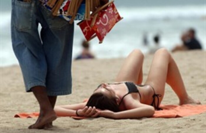 Abusivi Spiaggia Ef4c