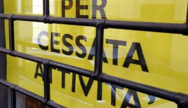 Cessazione Attivita Chiude Negozi 2