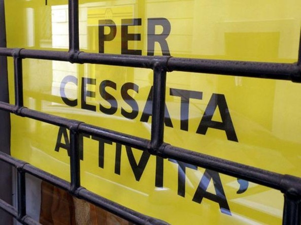 Cessazione Attivita Chiude Negozi 2