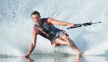 Hand Skiing 600x393