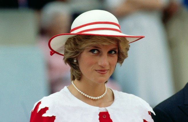 Loria Diana Perché Lady Diana è una figura ancora attuale dopo vent’anni?