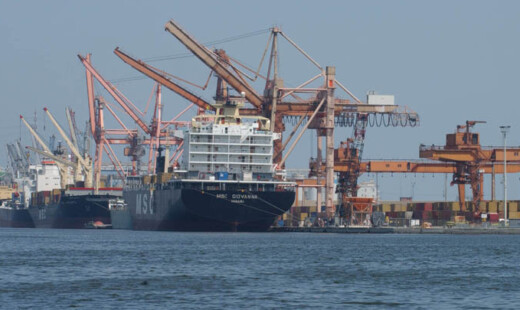2118 Navi Al Porto