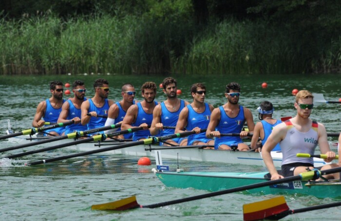 Rosetti In Azzurro (quinto Da Sinistra)