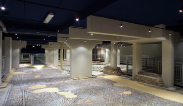 I I 48 Imgb Domus 002