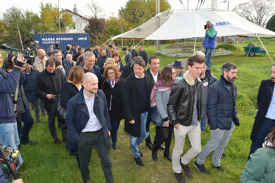 La Visita Di Matteo Renzi Al Parco Tecnologico Di Wasp A Massa Lombarda