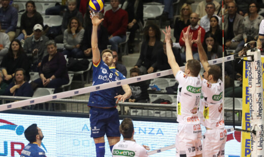 VOLLEY PALLAVOLO. BUNGE RAVENNA KIOENE PADOVA 3 1. POGLAJEN