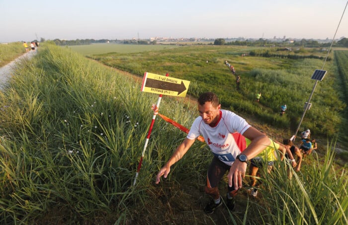 RAVENNA 04/07/2015. ROMAGNA TRAIL CORSA PODDISTICA CON PARTENZA ALL 5.30 DAI GIARDINI PER 16 KM