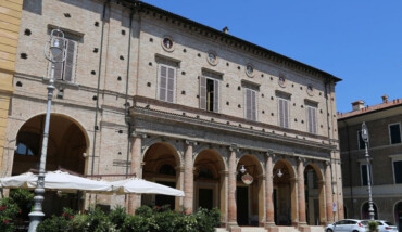 Teatro Goldoni Esterno 2017 Bis