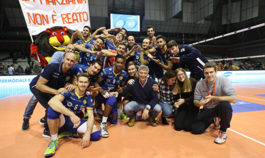 VOLLEY PALLAVOLO. BUNGE RAVENNA TONNO CALLIPO VIBO VALENTIA