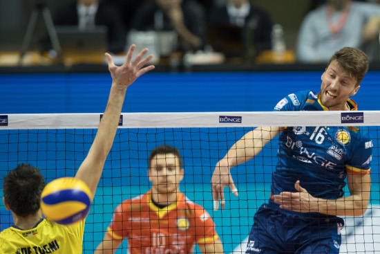 VOLLEY PALLAVOLO. Bunge Ravenna BCC Castellana Grotte 3 0.