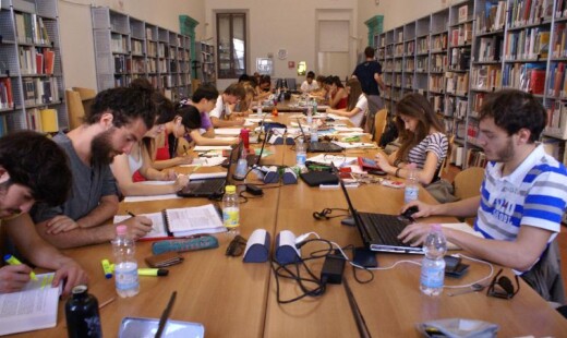 UNIVERSITA