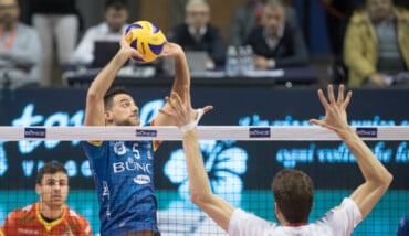 VOLLEY PALLAVOLO. Bunge Ravenna Revivre Milano 0 3.