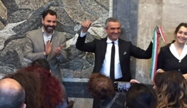 Bucci inaugura il salone del mosaico