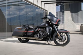 Cvo Street Glide Gallery 1 HDI