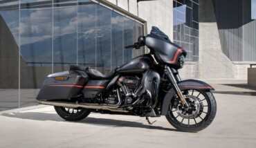 Cvo Street Glide Gallery 1 HDI