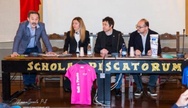 Tavolo Valli E Pinete