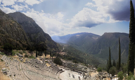 Teatro Di Delfi 700x583