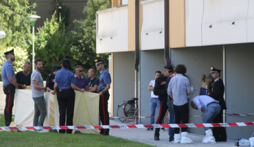 Suicidio in via Dradi