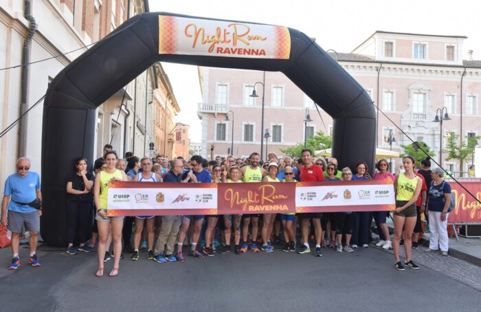Partenza NIGHT RUN 2018 Ludico Motoria