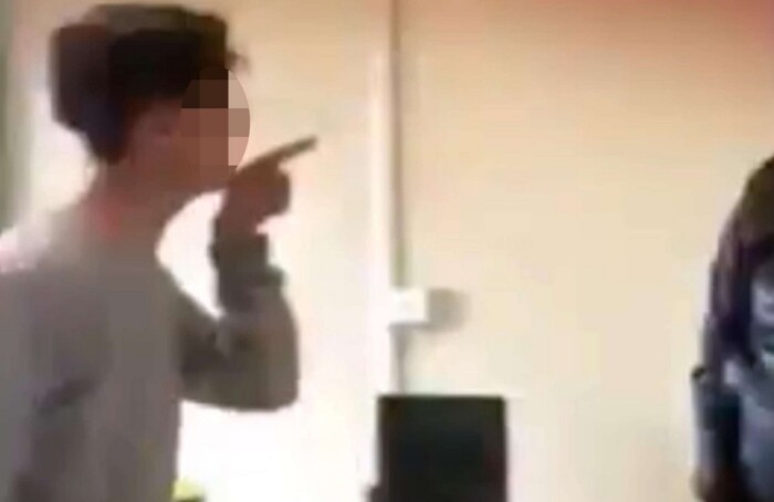 Studente Bullo 0014639