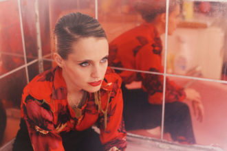 312 Anna Calvi Main Image