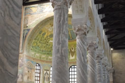 44 Basilica Sant'Apollinare