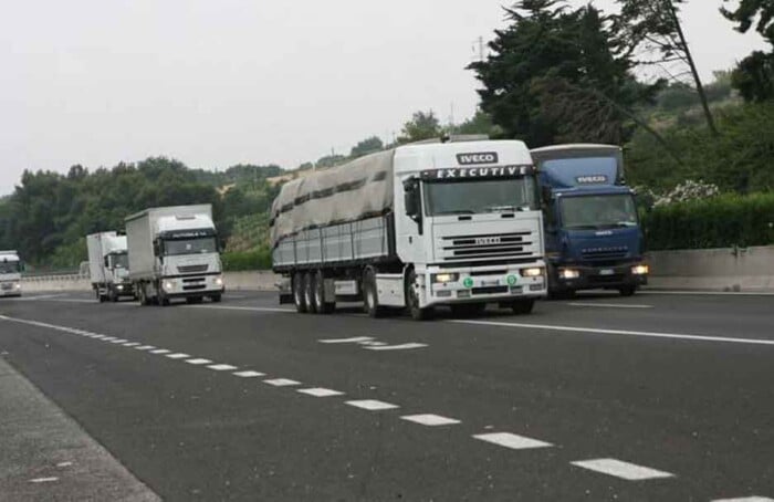 Camion Autostrada 02 2