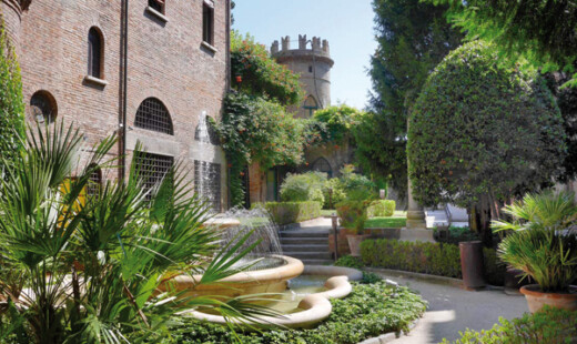 Cripta Rasponi Giardino All Italiana Panoramica Home