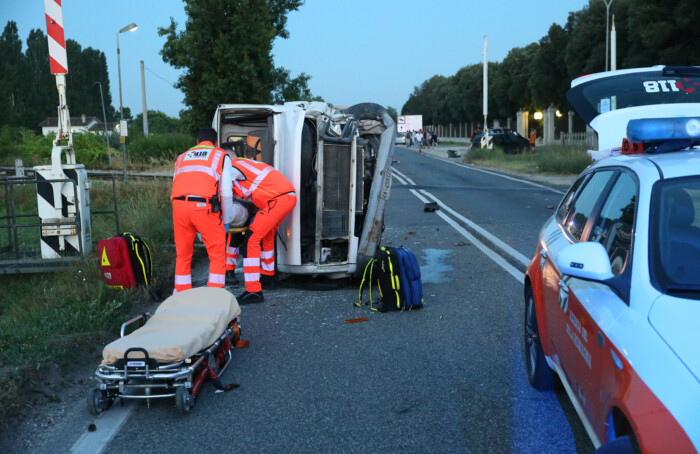RAVENNA 07/07/2018. INCIDENTE IN VIA CANALE MOLINETTO