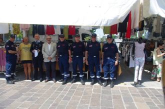 18 08 04 Volontari Carabinieri Mercato Sighinolfi 6