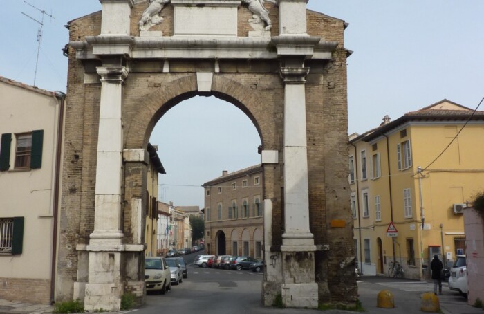 18 08 17 Porta San Mamante