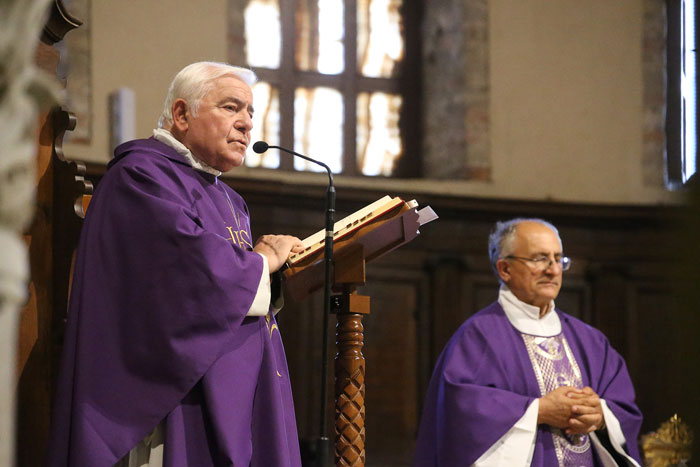 L'omelia di don Ugo Salvatori ai funerali di Idina Ferruzzi