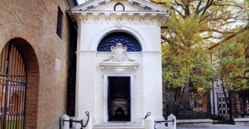 Tomba Di Dante Ravenna