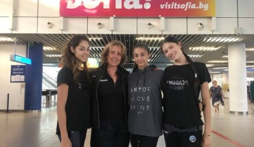Milena Badassarri A Sofia (prima Da Destra)