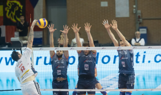 VOLLEY PALLAVOLO, SUPERLEGA A1. Consar Ravenna Revivre Axopower Milano 3 0.