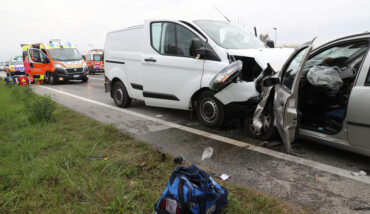 RAVENNA 16/10/2018. INCIDENTE IN VIALE EUROPA, 3 MEZZI COINVOLTI