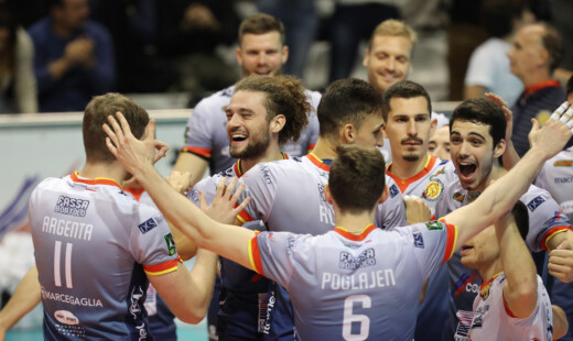 VOLLEY PALLAVOLO. Consar Ravenna Tonno Callipo Vibo Valentia