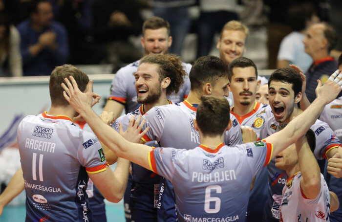 VOLLEY PALLAVOLO. Consar Ravenna Tonno Callipo Vibo Valentia
